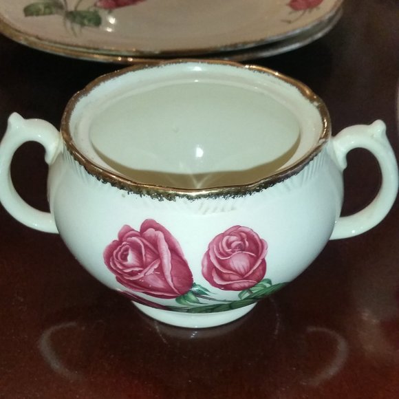 Vintage Anniversary Rose dishes Staffordshire England Royal Swan - Picture 7 of 9